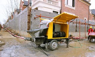 混泥土小型輸送泵車好處-品質有保障[魯科重工]